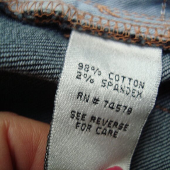 Cache Jean Capris Rhinestone Back Pockets sz 8 - Picture 6 of 6
